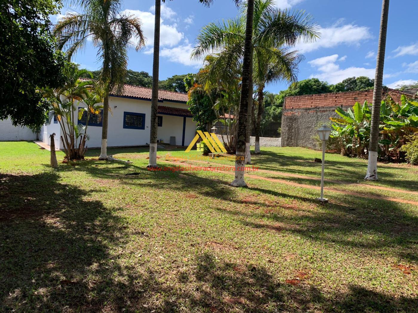 Chácara, 3 quartos, 2000 m² - Foto 1