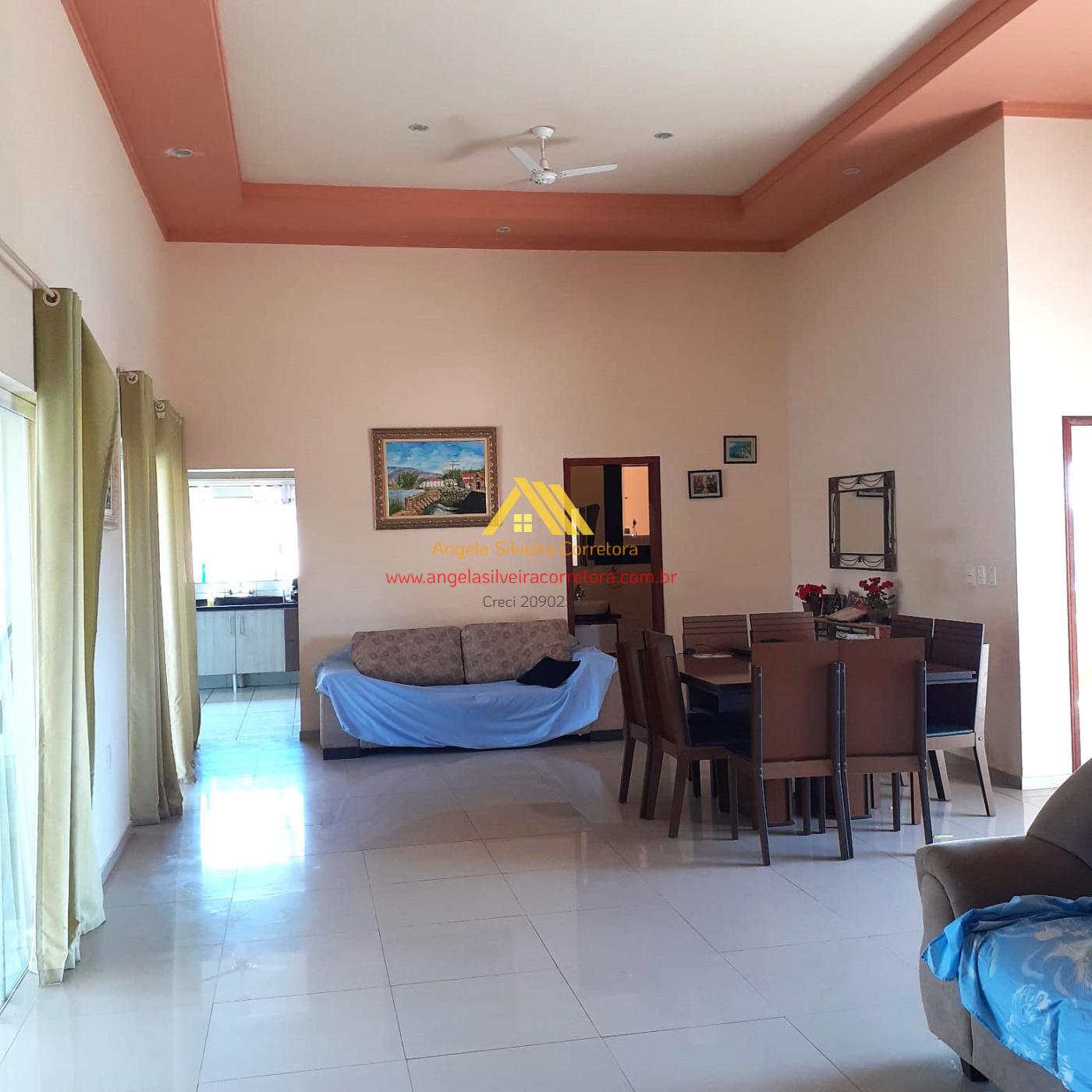 Casa, 4 quartos, 1000 m² - Foto 1