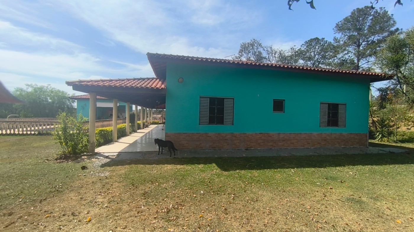 Chácara, 4 quartos, 5100 m² - Foto 1